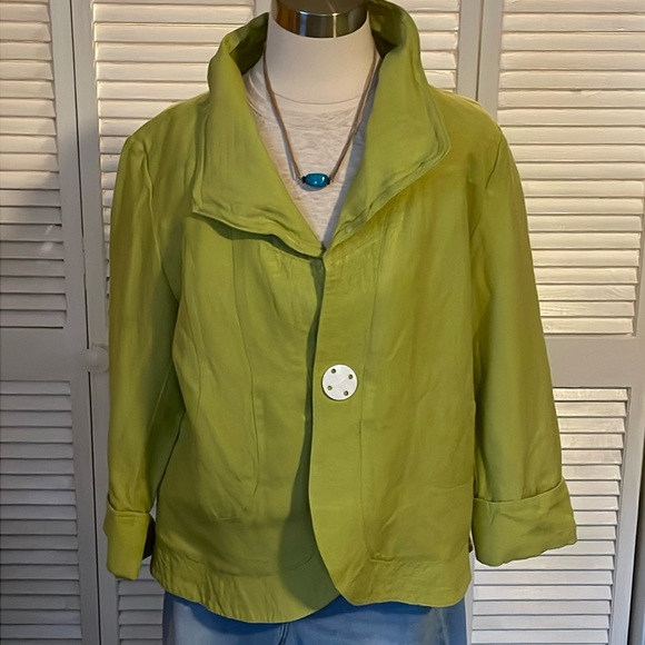 Two Wishes Jackets & Blazers - Linen blend green jacket